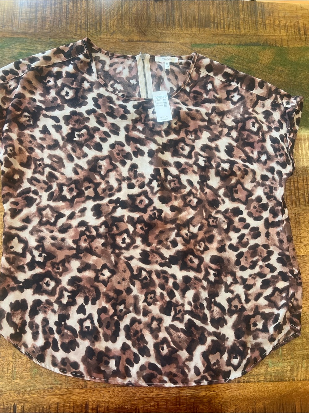 Maurice’s size M new with tags Leopard Short Sleeve Blouse